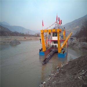 QH-D27 700 M3 Capacity 18 Inch Cutter Suction Sand Dredger for Port Construction