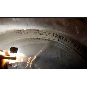 Cheap 14 MPa Working Pressure Robotic Shotcrete Machine 2.2km/h / 4.4km/h Travelling Speed for sale