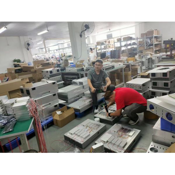 Effective 3 Channel 1.5 km Aluminium Anti-FPV Jammer for Car Mount -40ºC to 65ºC