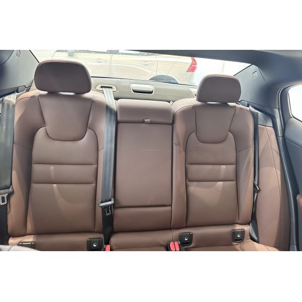 Long Range and High Speed 2023 vol-vo S60 Plug-in Hybrid Electric Vehicle for Transportation