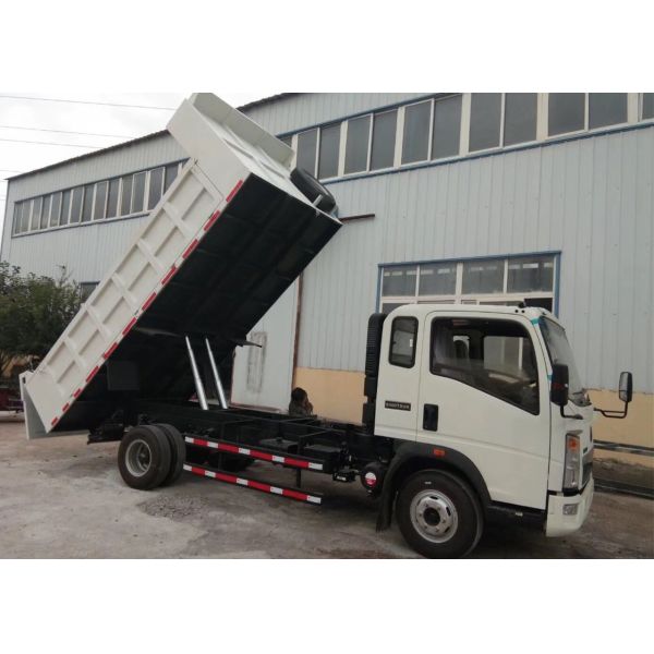City Use Flexible Light Truck Heavy Duty Dump Truck 4×2 Construction Use with Tyre 7.50R16