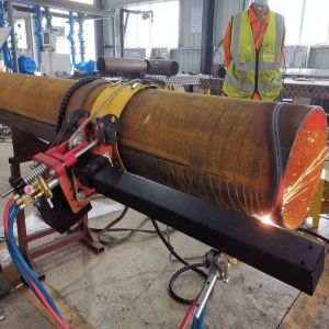 High Efficiency Crawling-Type CNC Pipe Intersection Cutting Machine