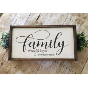 China Lightweight Personalised Family Wooden Plaques With Quotes ISO Approved on sale