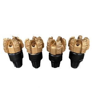 5 Blade Matrix Body PDC Drill Bits 4-1/2 API Reg Pin Thread Rock Drilling Tool