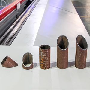 High Accuracy Integrated Steel Metal Fiber Laser Cutting Machine AI/BMP