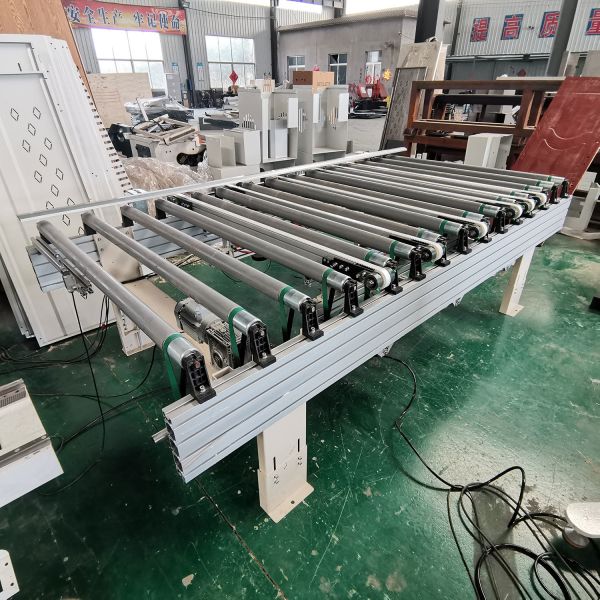 Multi Roller Conveyor for Wooden Door Assembly Line Easy to Operate Length