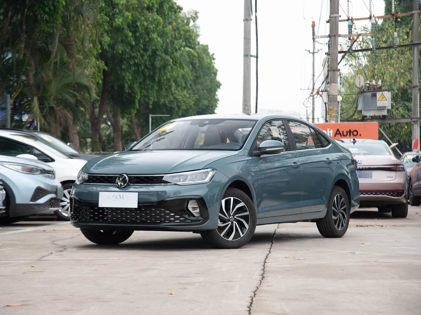 Popular Used Cars Basic Configuration Compact Car Gasoline 2024.10 81Kw 141Nm 6