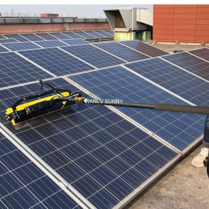 Rolling Brush Head and Carbon Fiber Rod for Solar Panel Cleaning in Building Industry