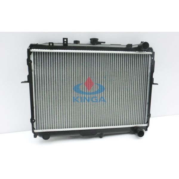 High Performance E2200 Mazda Radiator Replacement OEM , Genuine Mazda Spare