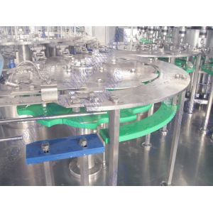 Rotary Bottled Water Filling Machine Equipped With Rinsing Capping Functions