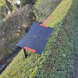 605*543*10mm 2-Fold Foldable Solar Charger Folding Solar Panel Charger With IP65