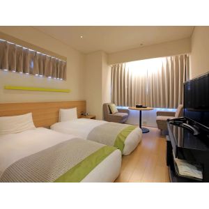 China Micronesia small hotel inner design of furniture by wood bed with TV cabinet and loveseat sofa chaise on sale