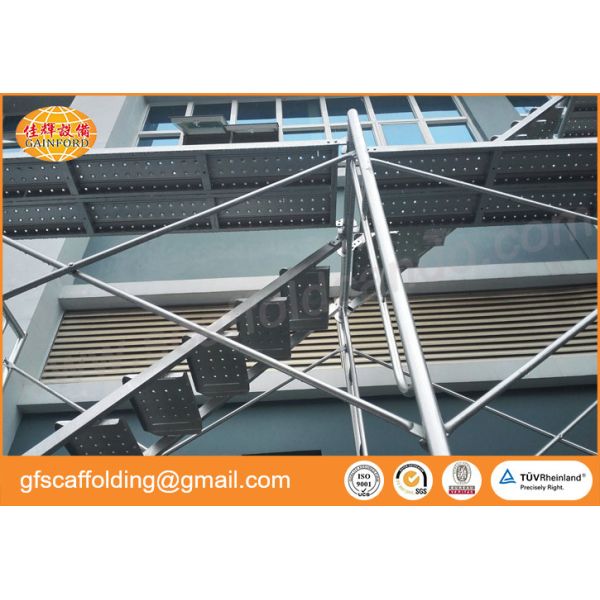 420*1829mm Q235 galvanized catwalk for Vietnam civil construction projects