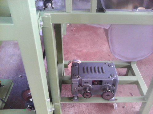 top quality electric heating starching ironing machine China seller Tellsing for