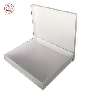 Large Chocolate Gift Box Finish Processing Soft Touch Lamination