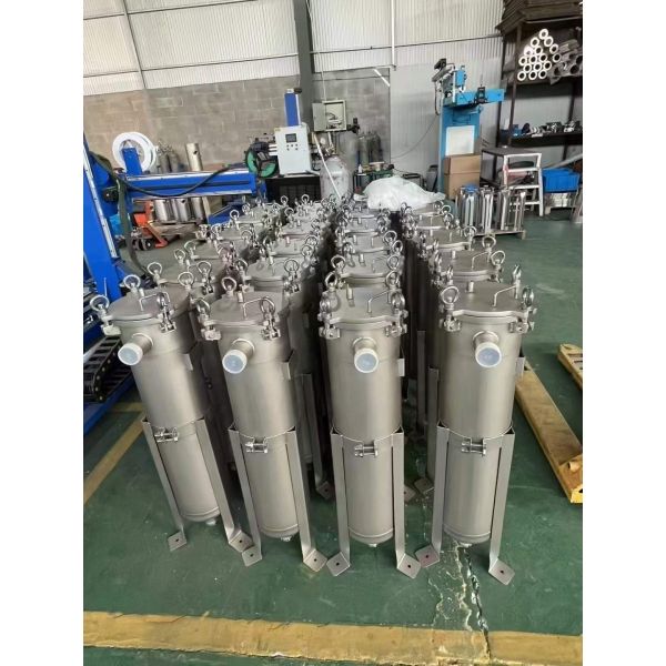 Quality High Pressure Multi Cartridge Filter Housing with Mirror Polished Surface Finish wholesale