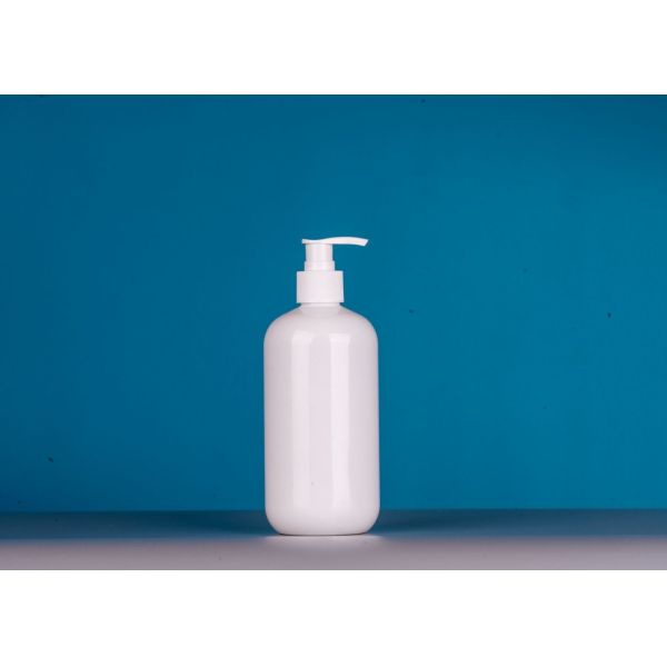 550ML Plastic Lotion Bottles with pump, Leak Proof, Empty White Refillable, BPA