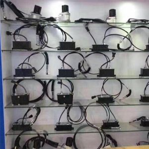 R220-7 R225-7 Excavator Throttle Accelerator Motor Actuator 21EN-32260 21EN