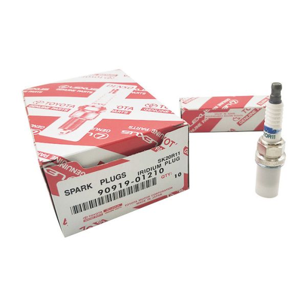 Quality SK20R11  Camry RAV4 Scion Lexus Spark Plugs 90919-01210 / Auto Spare Parts wholesale