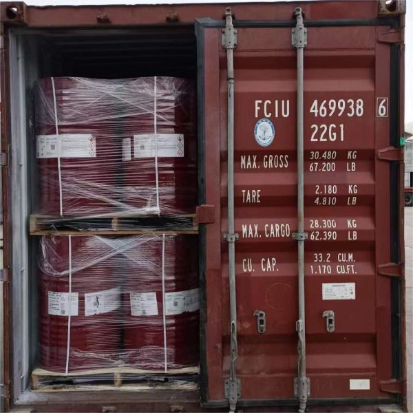 Liquid M 20 S Two-Component Polyurethane Isocyanate for Spray Pipe Wood