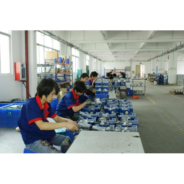 Automatic LED Parking Barrier Gate with Auto-reversing Function for Access Control System