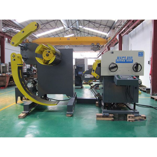 Quality High Speed Decoiler Straightener Feeder Heavy Plate Stamping Automation wholesale