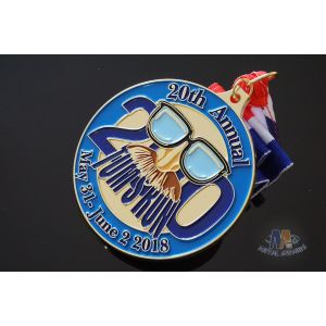 Custom Tom'S Run Metal Award Medals Soft Enamel Shiny Gold Or Brass Plating