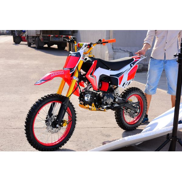 Quality 110cc,125cc ATV gas,4-stroke,single cylinder.air-cooled.Kill start,good quality wholesale