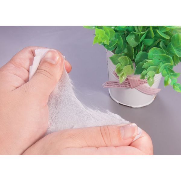 Quality Raw White 150cm 40gsm Viscose Spunlace Nonwoven Sheets wholesale