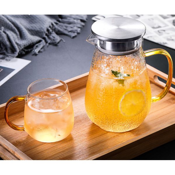 Drip Free Glass Refrigerator Pitcher , Spill Proof Spout Carafe Water Bottle