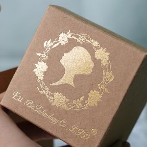 Portable Corrugated Candle Packaging Boxes With Gold Silver Foil And Matt