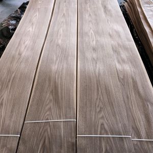 China Factory Mountain/Straight Grain Walnut Wood Veneer Walnut Veneer Sheets AA Grade Veneer Wood Sheet on sale