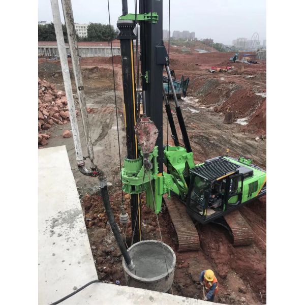125kN.M Hydraulic Piling Rig Borehole Drilling Equipment Max. Diameter 1300mm