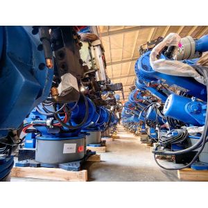 Automatic Soldering Aluminum Plasma TIG Car Industrial Yasakawa Es200d Laser