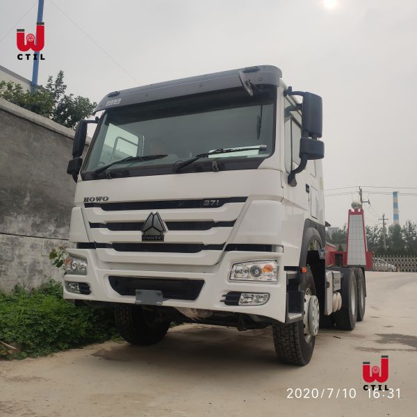 Quality HOWO 4X2 Left Hand Drive Truck wholesale