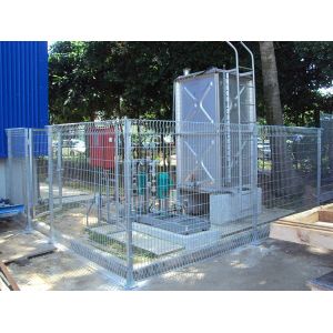 3D Curved Tower Fencing , 5ft Width Welded Wire Mesh Fence