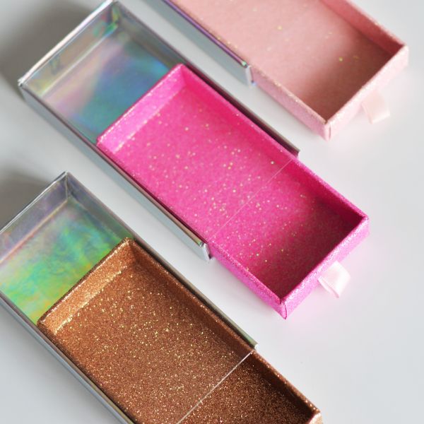 False Eyelashes Custom Logo Printed Coloured Cardboard Lash Box With Clear PVC