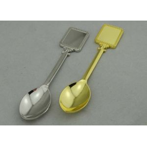 3D Customized Souvenir Badges Zinc Alloy With Spoon Shape