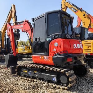 Mini Used Kubota KX165 Excavator 5.5 Tonnage Weight 0.24m3 Bucket Capacity