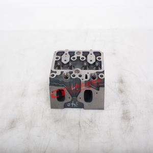 DE08 Diesel Engine Cylinder Heads For Excavator DH215-9