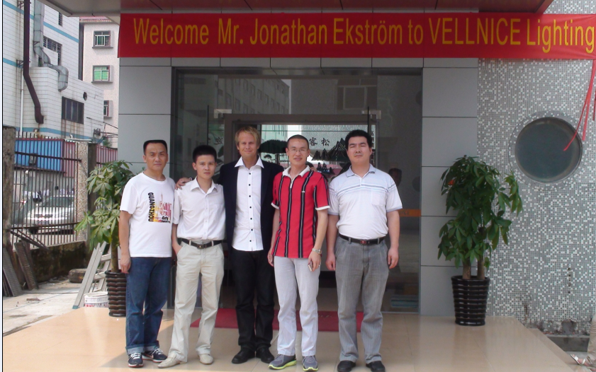 Square Fixed Recessed Ceiling Lights 2 * 15W 3000K 2250 Lumen White Aluminum Cut Out 142*70 mm/R3B0621