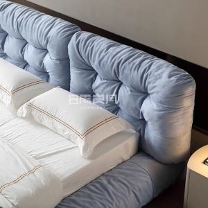 Italian Style Floating Home Bedroom Modern Fabric Bed 1.8m Queen Bed Customizabl