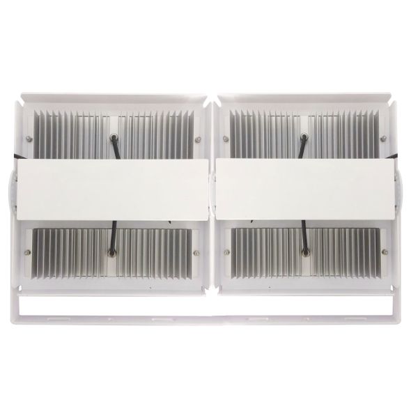 400W LED flood lights outdoor high power with 160Lm/w high efficiency.