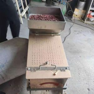 Dry Pine Nut Red Skin Groundnut Peeler Small Peanut Peeling Machine Automtic