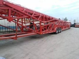 China Vehicle Transporter Truck 3 Axle Car Carrier Vehicle Semi Trailer with Customization on sale