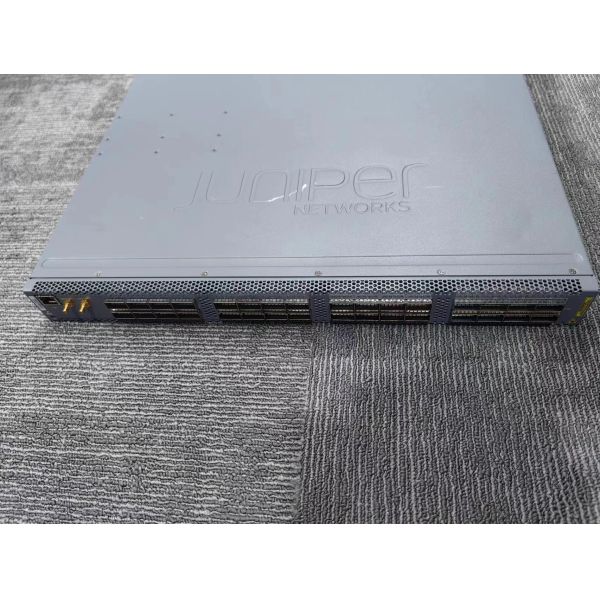 Stackable LACP Juniper QFX5110-32Q Services Gateway Full Duplex Half Duplex