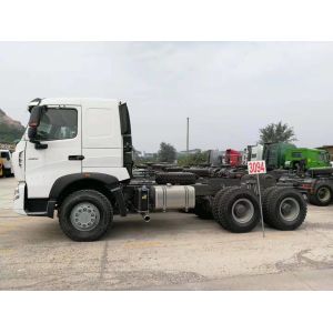 ZZ4257N3247N1 Sinotruk Howo Tractor 6x4 Right / Left Hand Drive