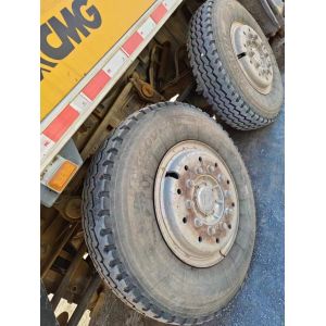 15 Years Xg 50 Tons Car Crane in Good Condition with Folding Design and