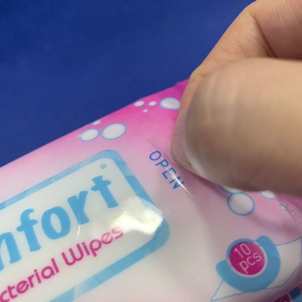 Single Use Woman Wet Tissue Skin Cleansing Restaurant Wet Wipes Self Seal