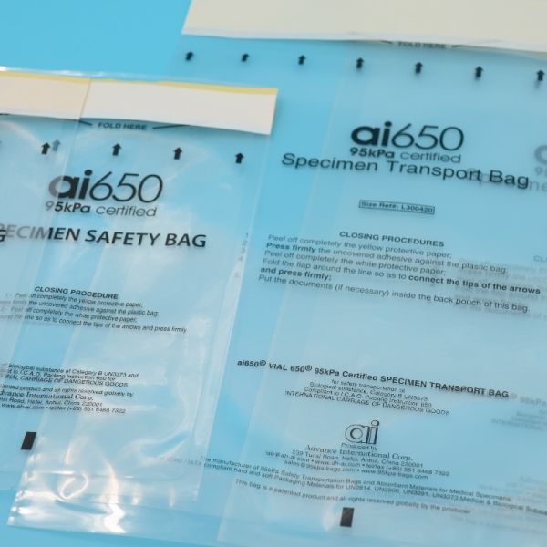 Quality aic 95kpa specimen bag Lab Sample Transport Box Kit With Absorbent Pads For Medical Specimens wholesale